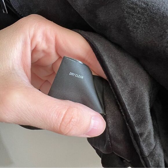 ✨ CoffeeShop New York Black Velvet Moto Jacket XL NWT - Picture 9 of 12